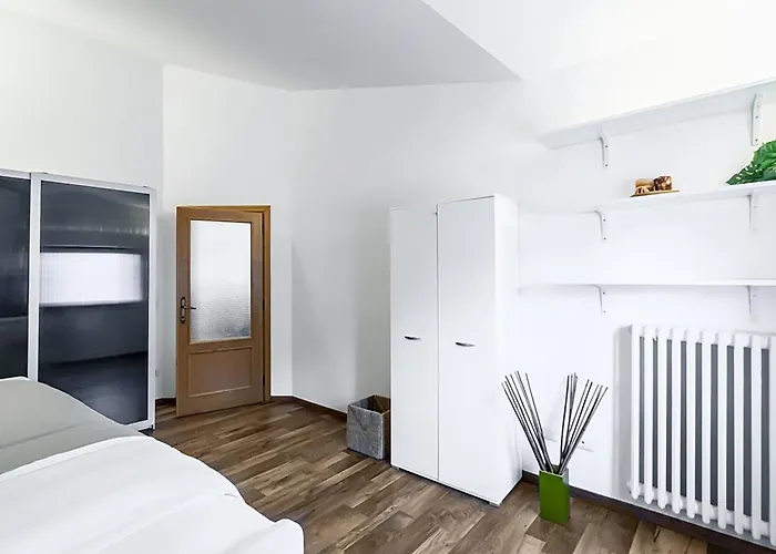 Camollia Modern Apartment! アパート シエーナ